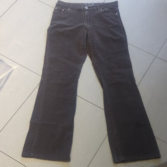 Women's Gray Boot Cut Corduroy Soft Pants - Size 10 Great Condition - Picture 2 of 7